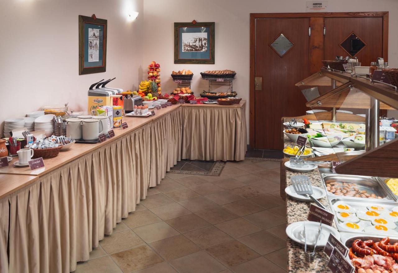 Hotel Honti Wellness Es Konferencia Szalloda Visegrad Luaran gambar