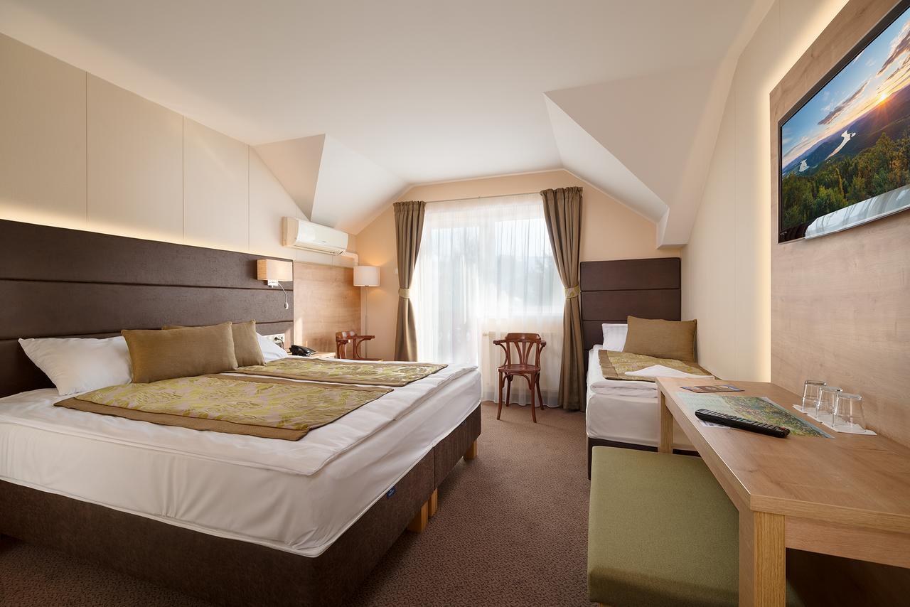 Hotel Honti Wellness Es Konferencia Szalloda Visegrad Luaran gambar