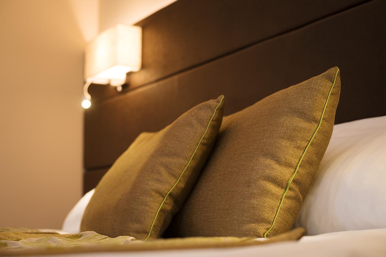Hotel Honti Wellness Es Konferencia Szalloda Visegrad Luaran gambar