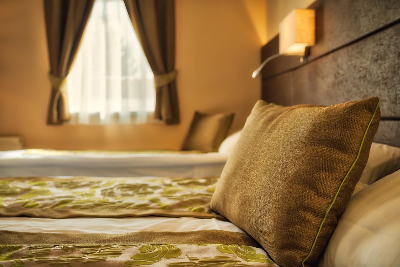 Hotel Honti Wellness Es Konferencia Szalloda Visegrad Luaran gambar