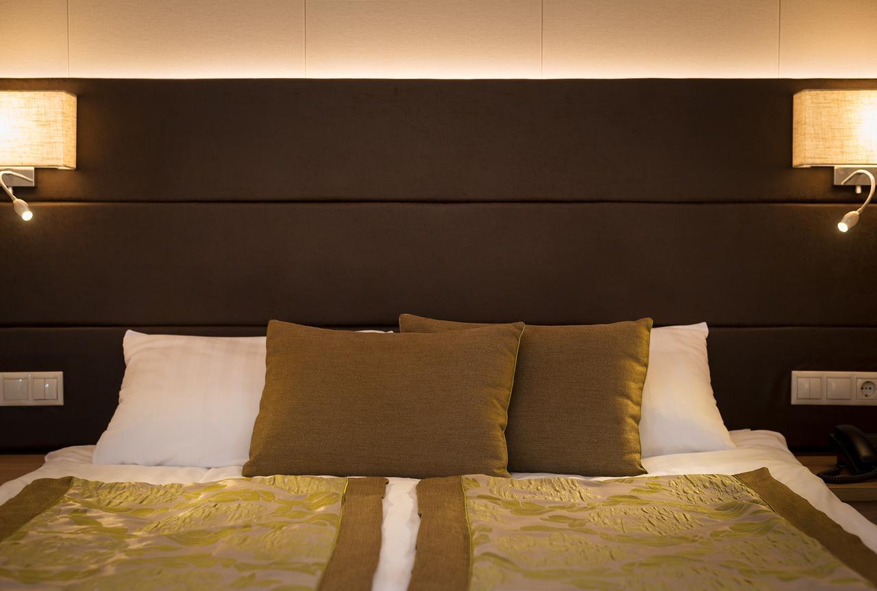 Hotel Honti Wellness Es Konferencia Szalloda Visegrad Luaran gambar